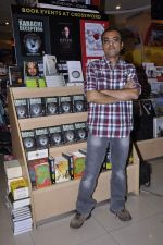 at the launch of Shatrujeet Nath_s book The Karachi Deception in Crossword, Mumbai on 13th Feb 2013 (3).JPG
